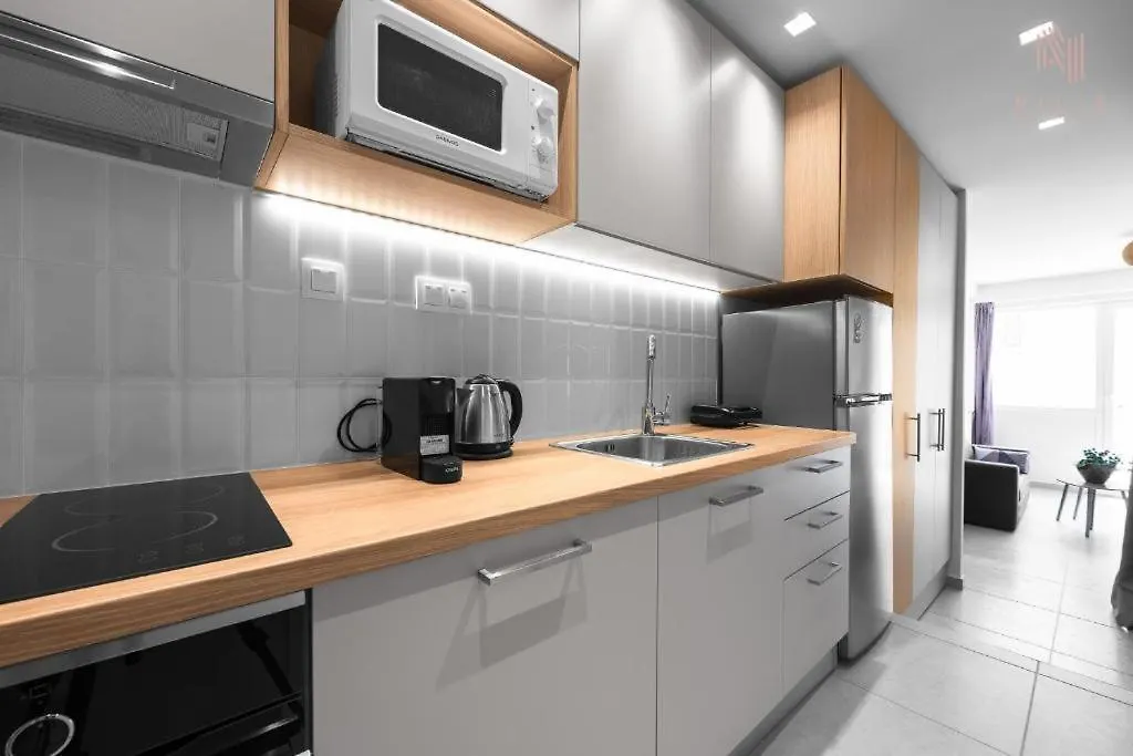 Big Apple, Nilie Hospitality Mgmt Apartment Salonic